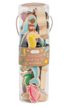 Imagine life under the sea with this set shimmering with mermaids, seahorses, shells, and more!